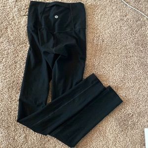 black lululemon leggings!